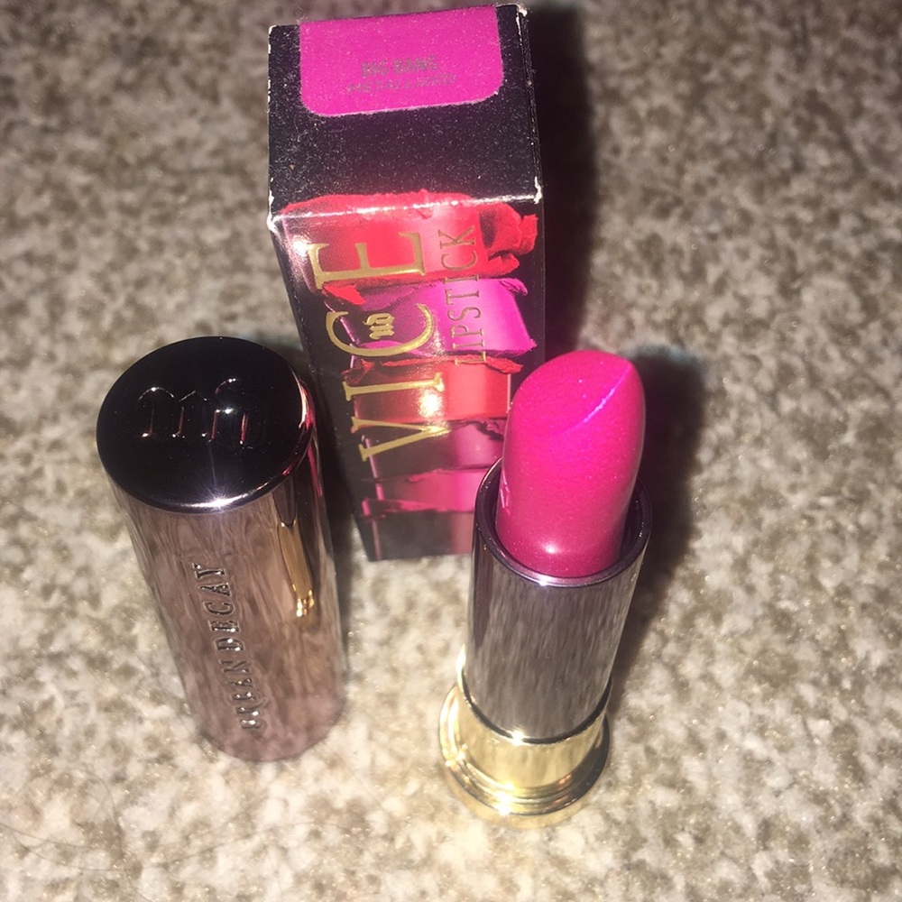 Urban decay lipstick